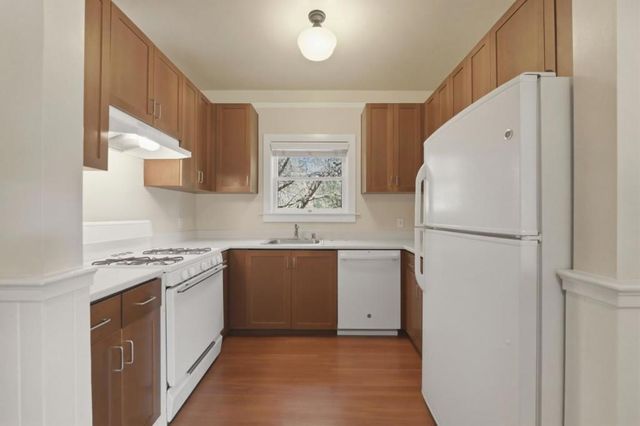 1000 O Neill Street, Belmont, CA 94002