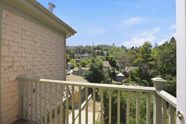 1000 O Neill Street, Belmont, CA 94002