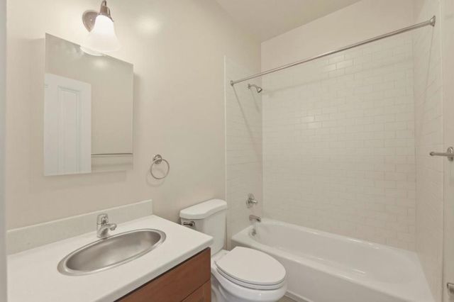1000 O Neill Street, Belmont, CA 94002