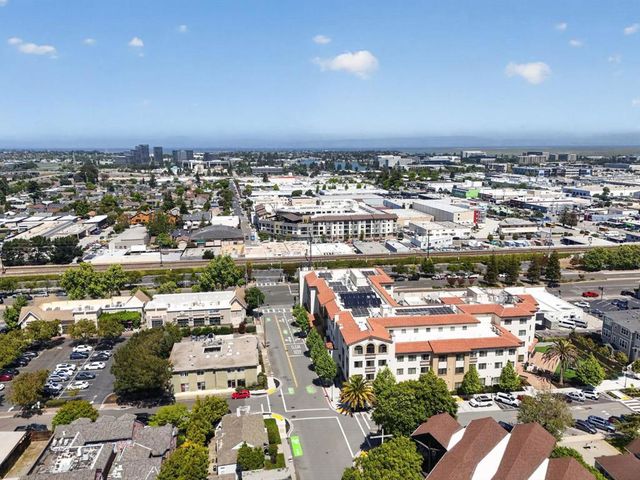 1000 O Neill Street, Belmont, CA 94002