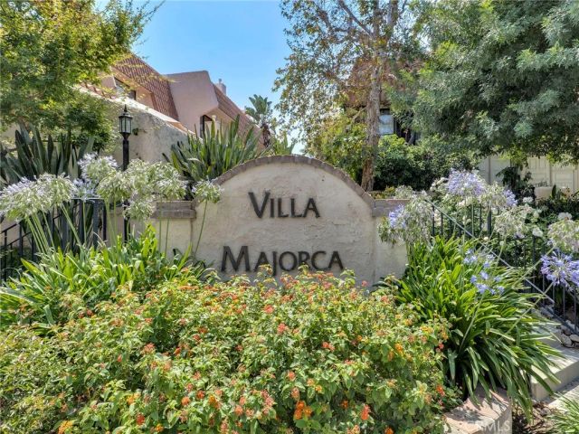 6244 Shoup Avenue, Woodland Hills, CA 91367