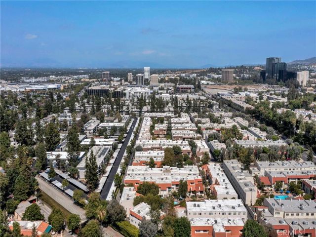 6244 Shoup Avenue, Woodland Hills, CA 91367
