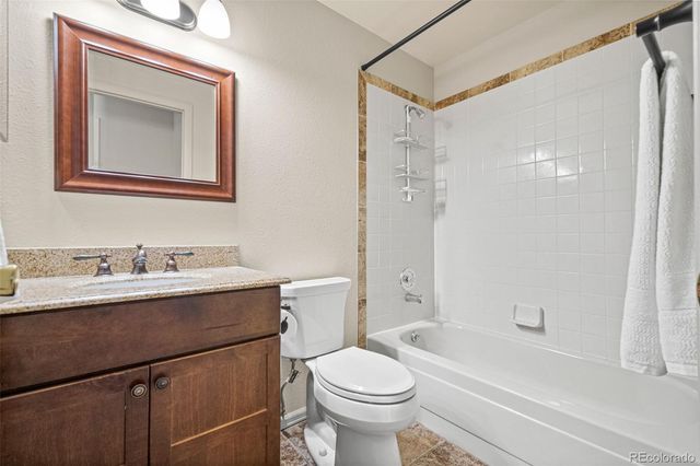 9031 Bear Mountain Drive, Highlands Ranch, CO 80126