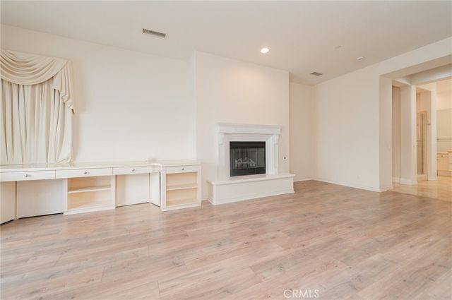 10802 Rogue River, Tustin, CA 92782