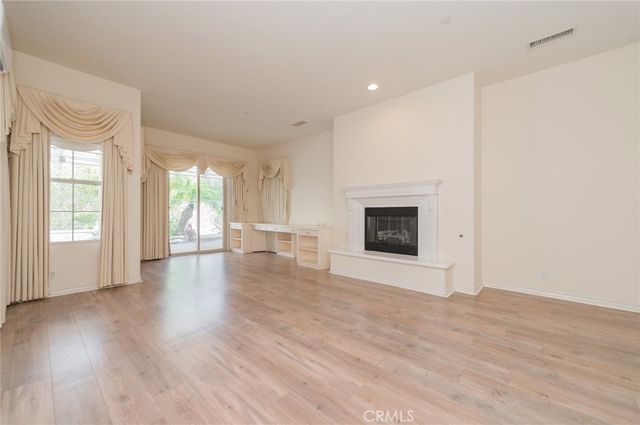 10802 Rogue River, Tustin, CA 92782