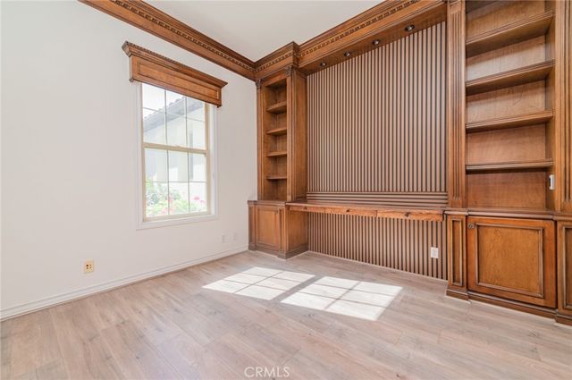 10802 Rogue River, Tustin, CA 92782