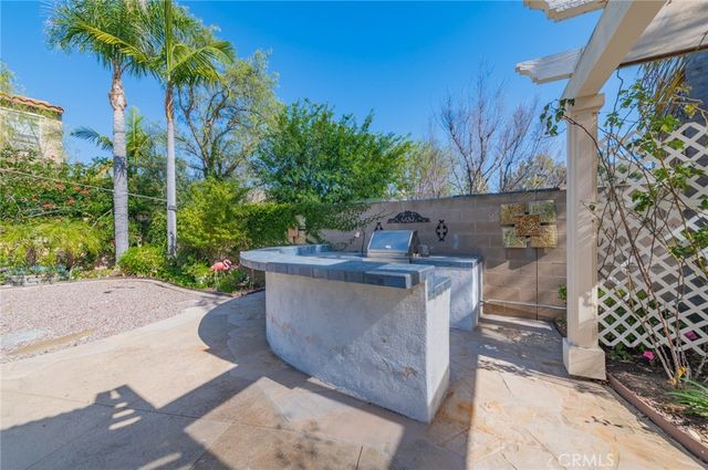 10802 Rogue River, Tustin, CA 92782