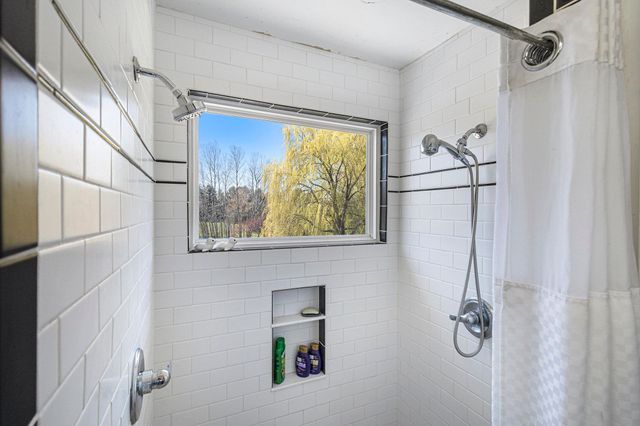 3121 Grace Road, Frankfort, MI 49635