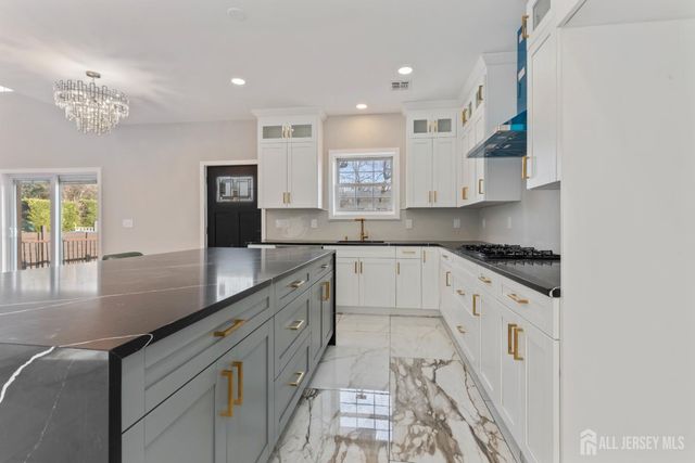 1855 Woodland Avenue, Edison, NJ 08820