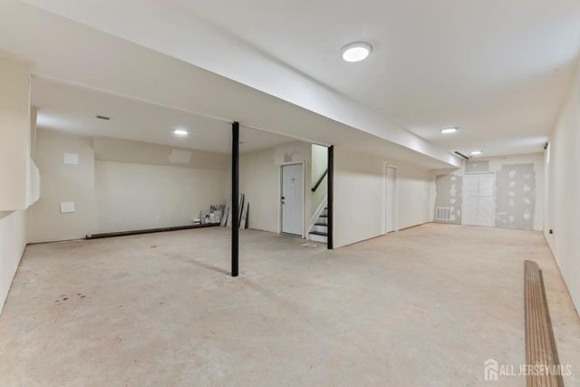 1855 Woodland Avenue, Edison, NJ 08820