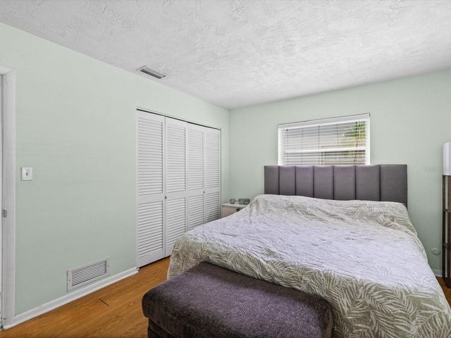 30197 69TH STREET N, Clearwater, FL 33761