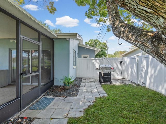 30197 69TH STREET N, Clearwater, FL 33761
