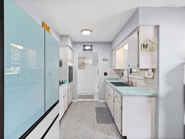 30197 69TH STREET N, Clearwater, FL 33761