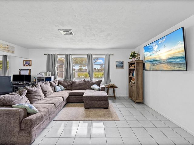 30197 69TH STREET N, Clearwater, FL 33761