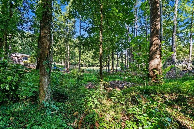 5211 Union Hill Road, Alpharetta, GA 30004