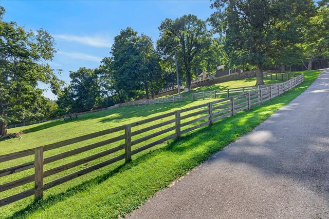 2519 Goose Creek Byp, Franklin, TN 37064