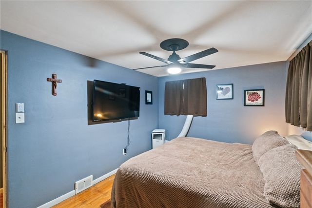 3242 Provost Rd, Whitehall, PA 15227