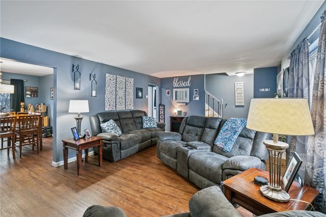 3242 Provost Rd, Whitehall, PA 15227