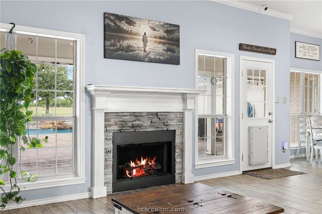 6305 Whitetail Lane, Bryan, TX 77808