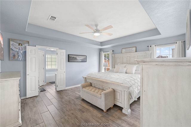 6305 Whitetail Lane, Bryan, TX 77808