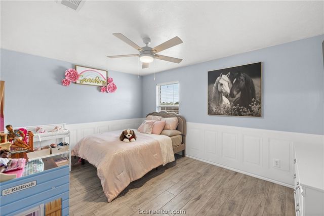 6305 Whitetail Lane, Bryan, TX 77808