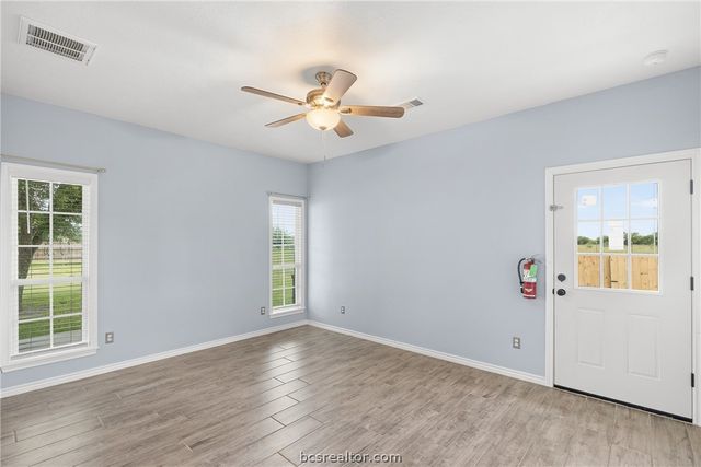 6305 Whitetail Lane, Bryan, TX 77808