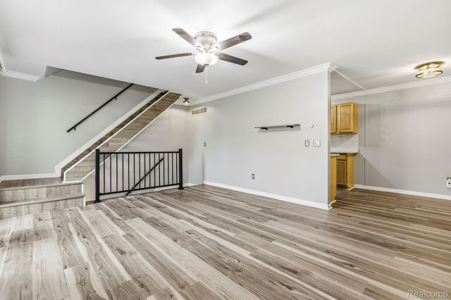 33751 Bayview Drive, Chesterfield Township, MI 48047