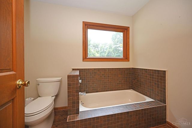 8405 Toddcreek Circle, West Chester, OH 45069