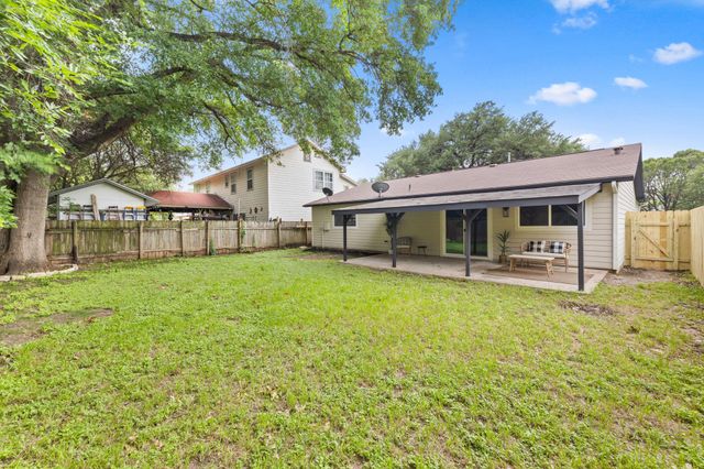 4402 Dove Springs DR, Austin, TX 78744