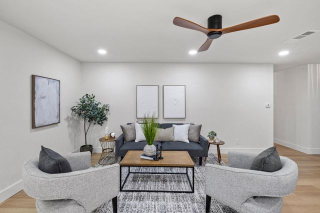 4402 Dove Springs DR, Austin, TX 78744