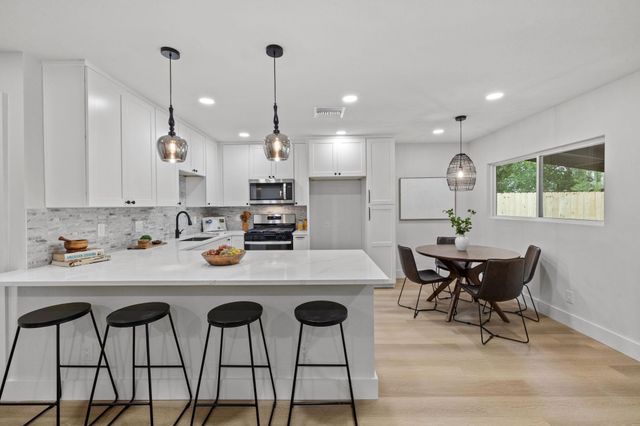 4402 Dove Springs DR, Austin, TX 78744