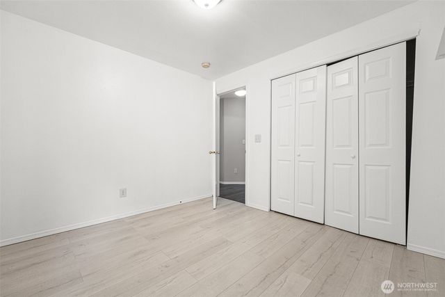 9735 S 222nd Street, Kent, WA 98031