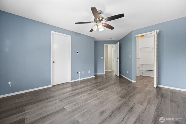 9735 S 222nd Street, Kent, WA 98031