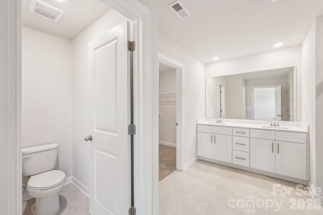 1276 30th Street NE, Conover, NC 28613