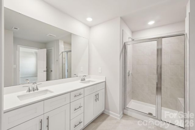 1276 30th Street NE, Conover, NC 28613