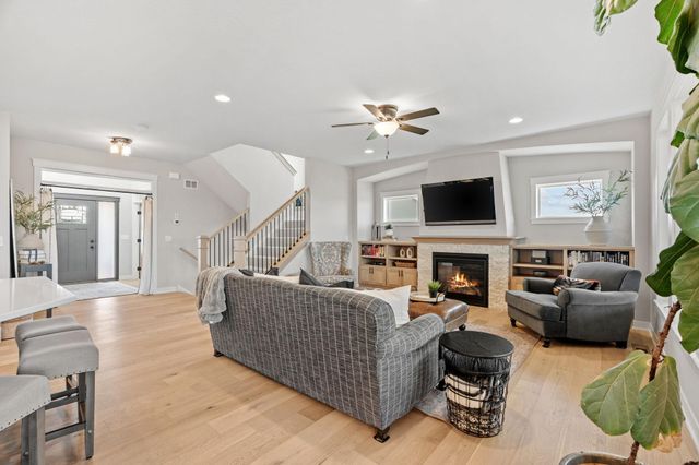 4942 130th Court NE, Blaine, MN 55449