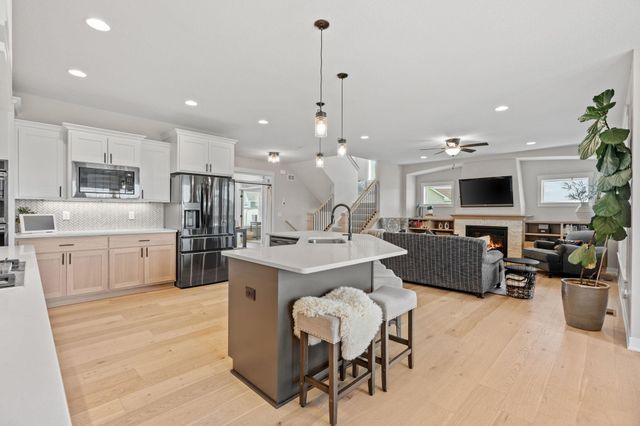 4942 130th Court NE, Blaine, MN 55449