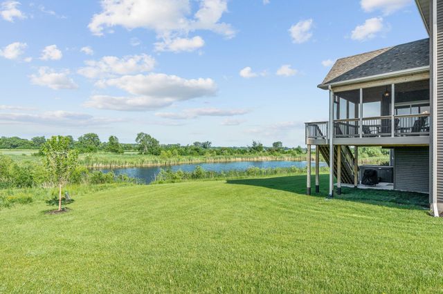 4942 130th Court NE, Blaine, MN 55449
