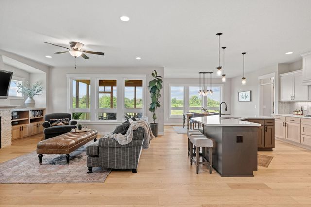 4942 130th Court NE, Blaine, MN 55449