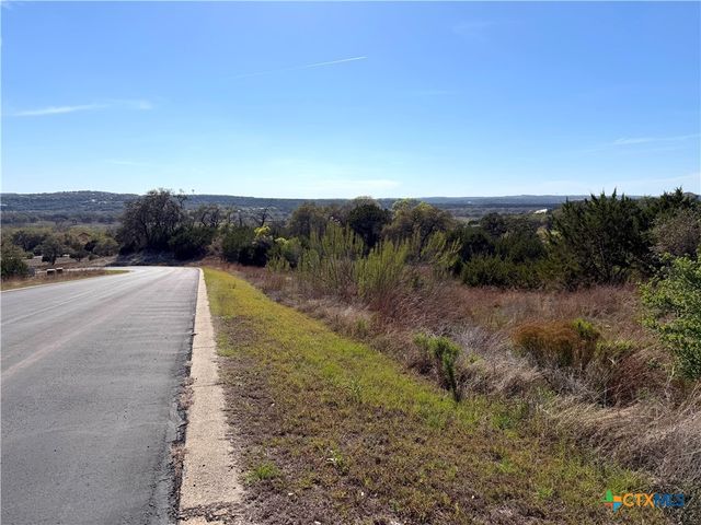 126 Riddle Road, Spring Branch, TX 78070
