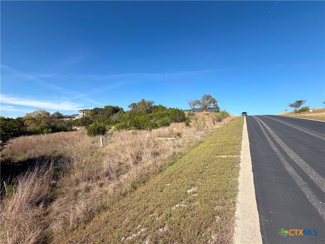 126 Riddle Road, Spring Branch, TX 78070