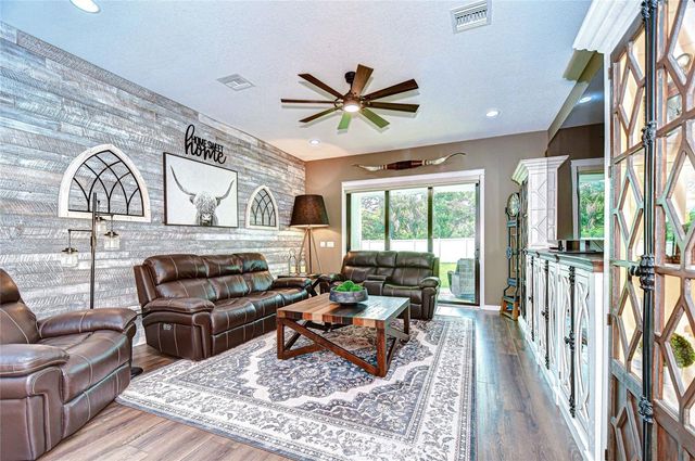 4111 N BOULEVARD, Tampa, FL 33603