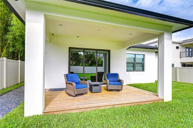 4111 N BOULEVARD, Tampa, FL 33603