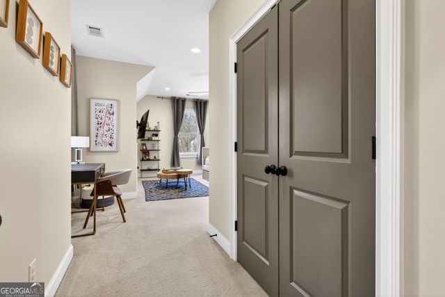 2375 Logan Circle NE, Brookhaven, GA 30319