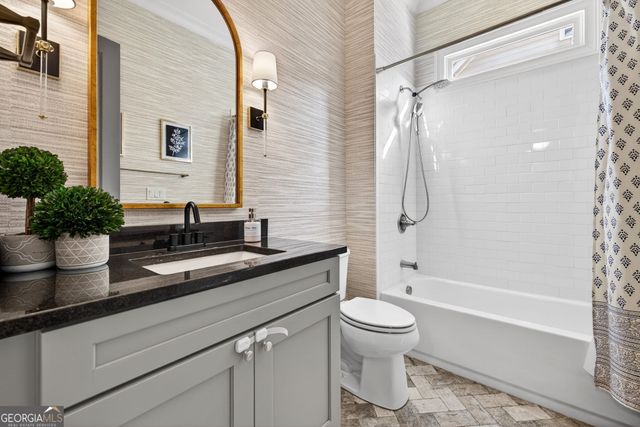 2375 Logan Circle NE, Brookhaven, GA 30319