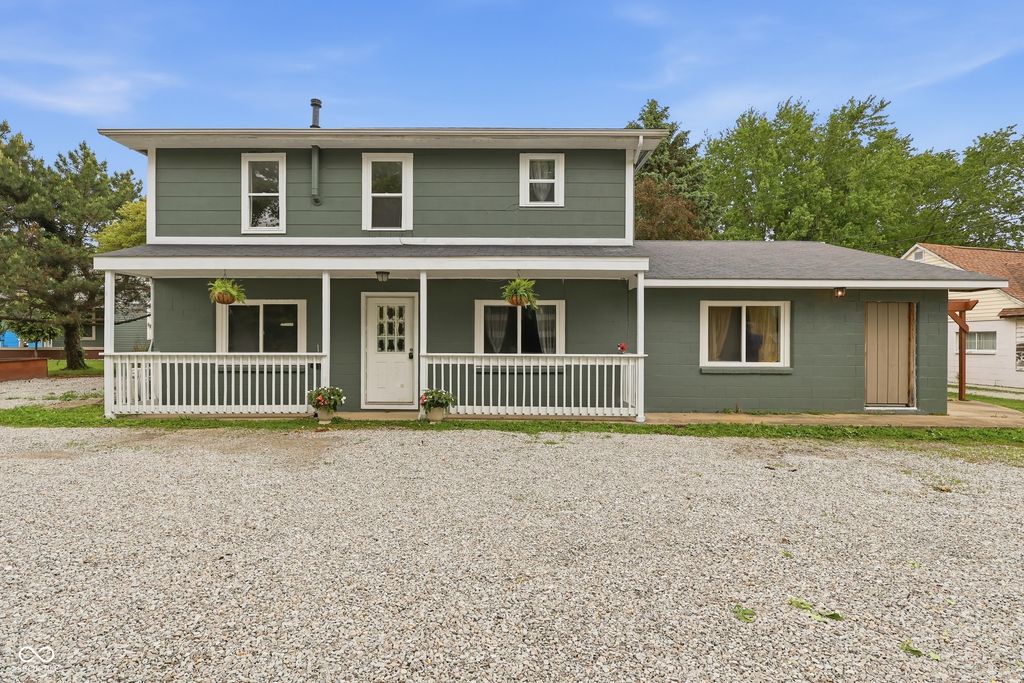 106 E Pendleton Avenue, Lapel, IN 46051