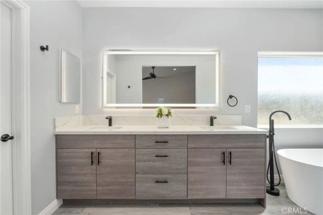 18756 Centennial Street, Hesperia, CA 92345