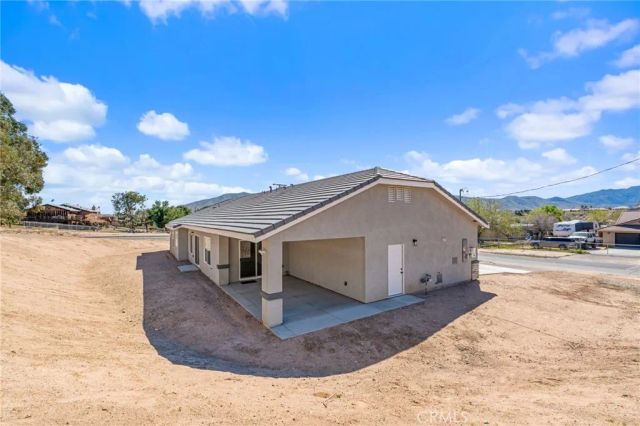 18756 Centennial Street, Hesperia, CA 92345