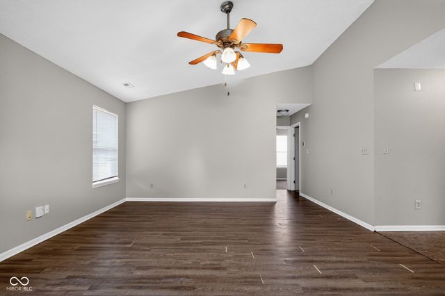 18057 Sanibel Circle, Noblesville, IN 46062