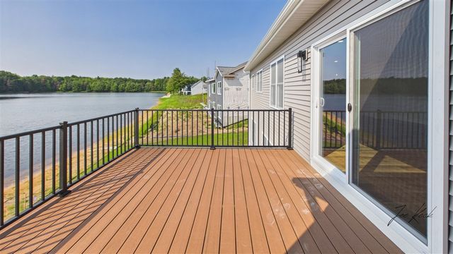 7393 Atwater Drive 35, Norton Shores, MI 49456